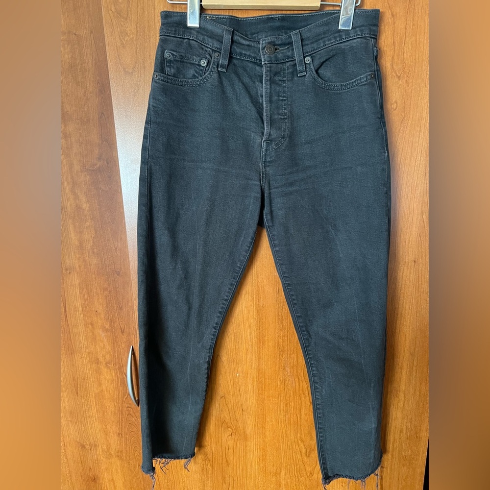 Levi’s Cropped Wedgie fit Jeans